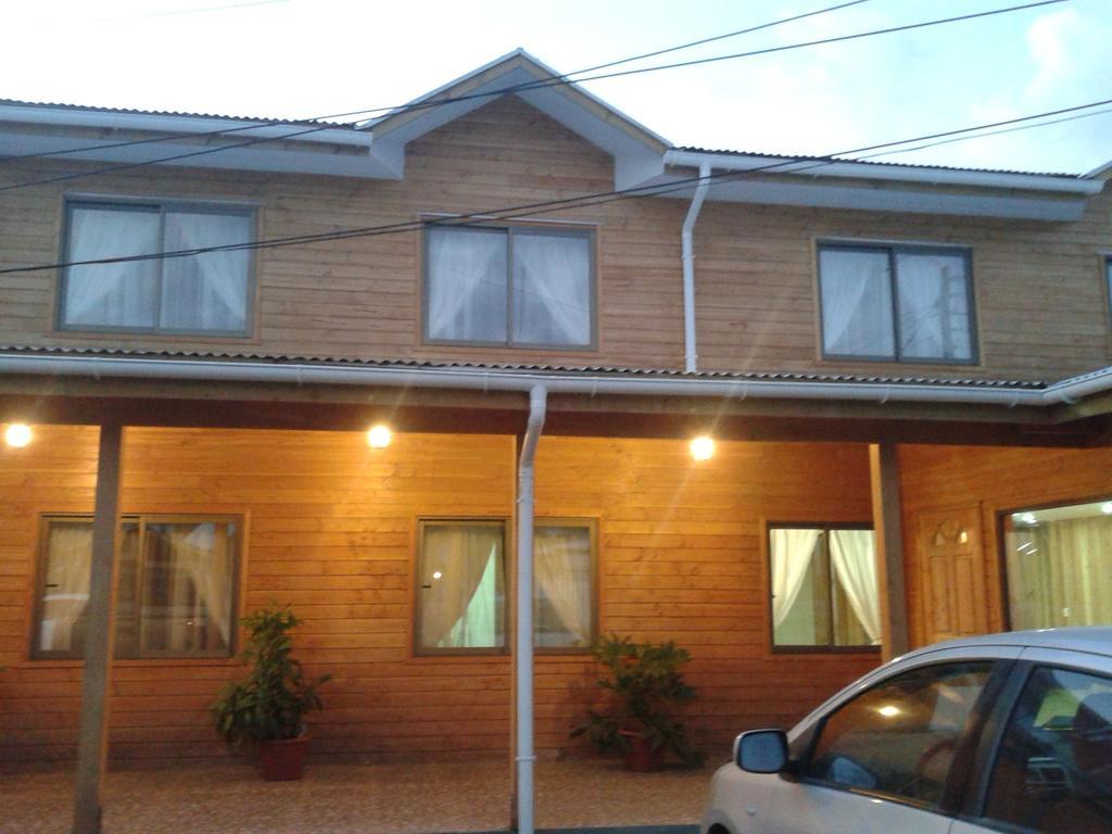 Hostal Eifelhaus Pucón Exterior foto